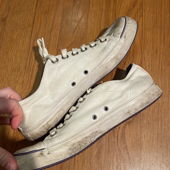 White Lacoste logo sneaker - Picture 6 of 6